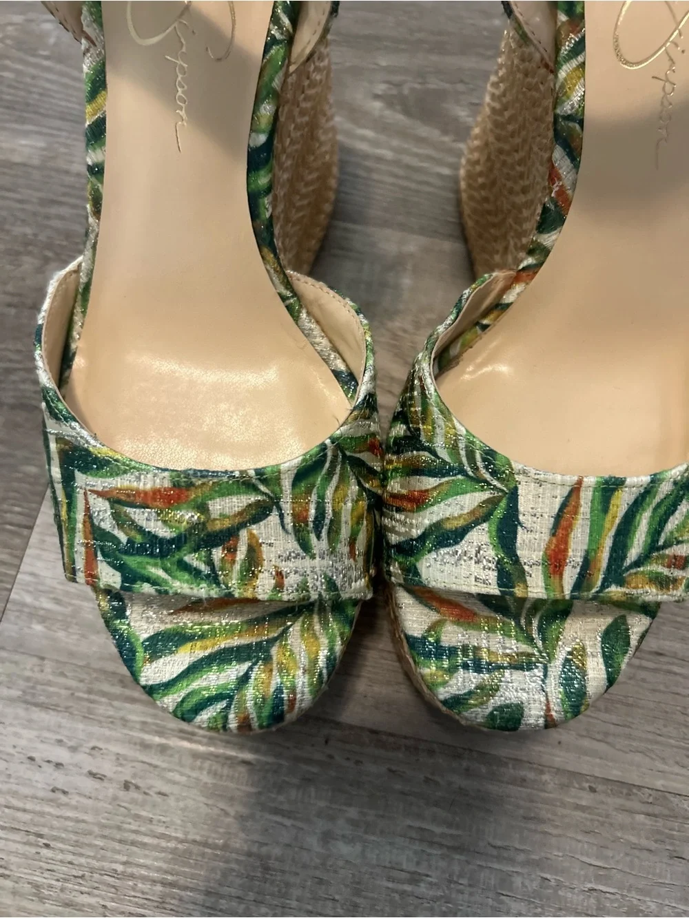 Jessica Simpson stylish green