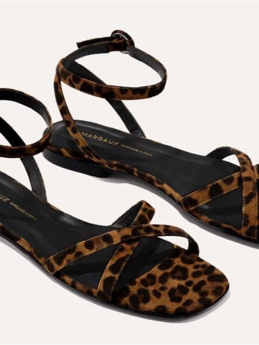 Margaux online find