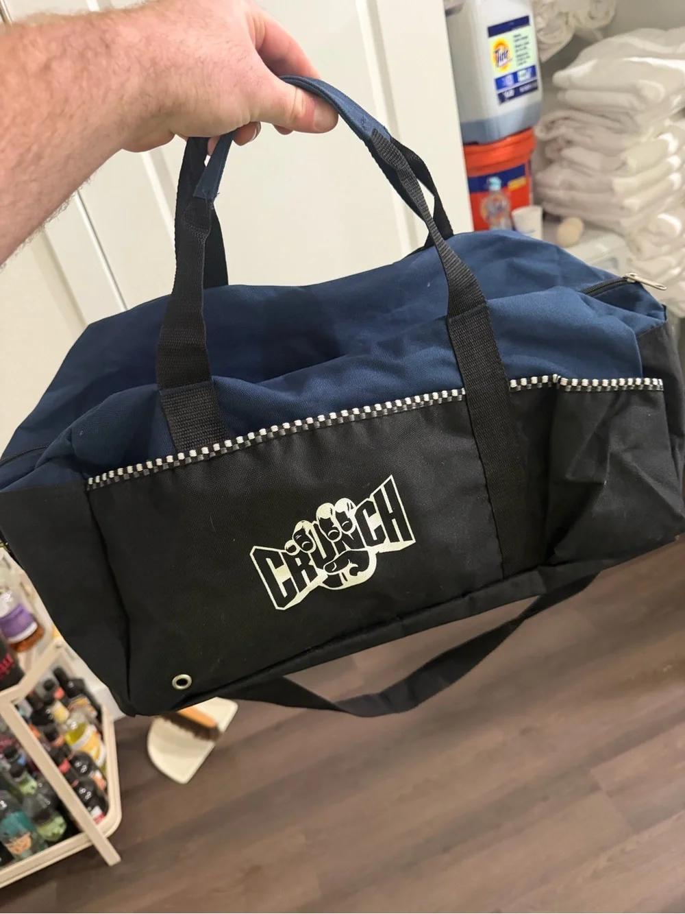 Crunch stylish black