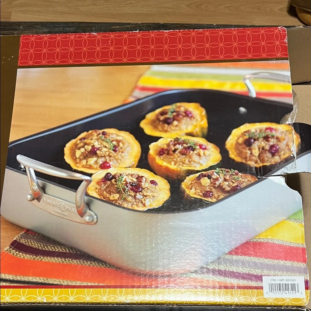 Nordic Ware includes nordic