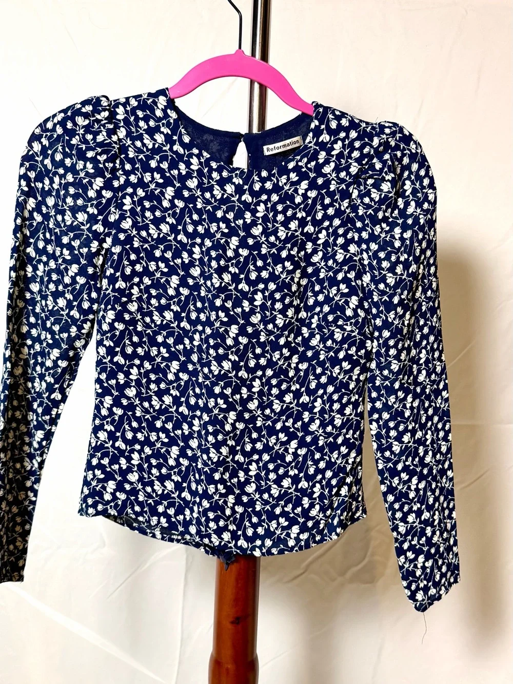 Reformation Navy White Floral Long puff Sleeve‎ Blouse