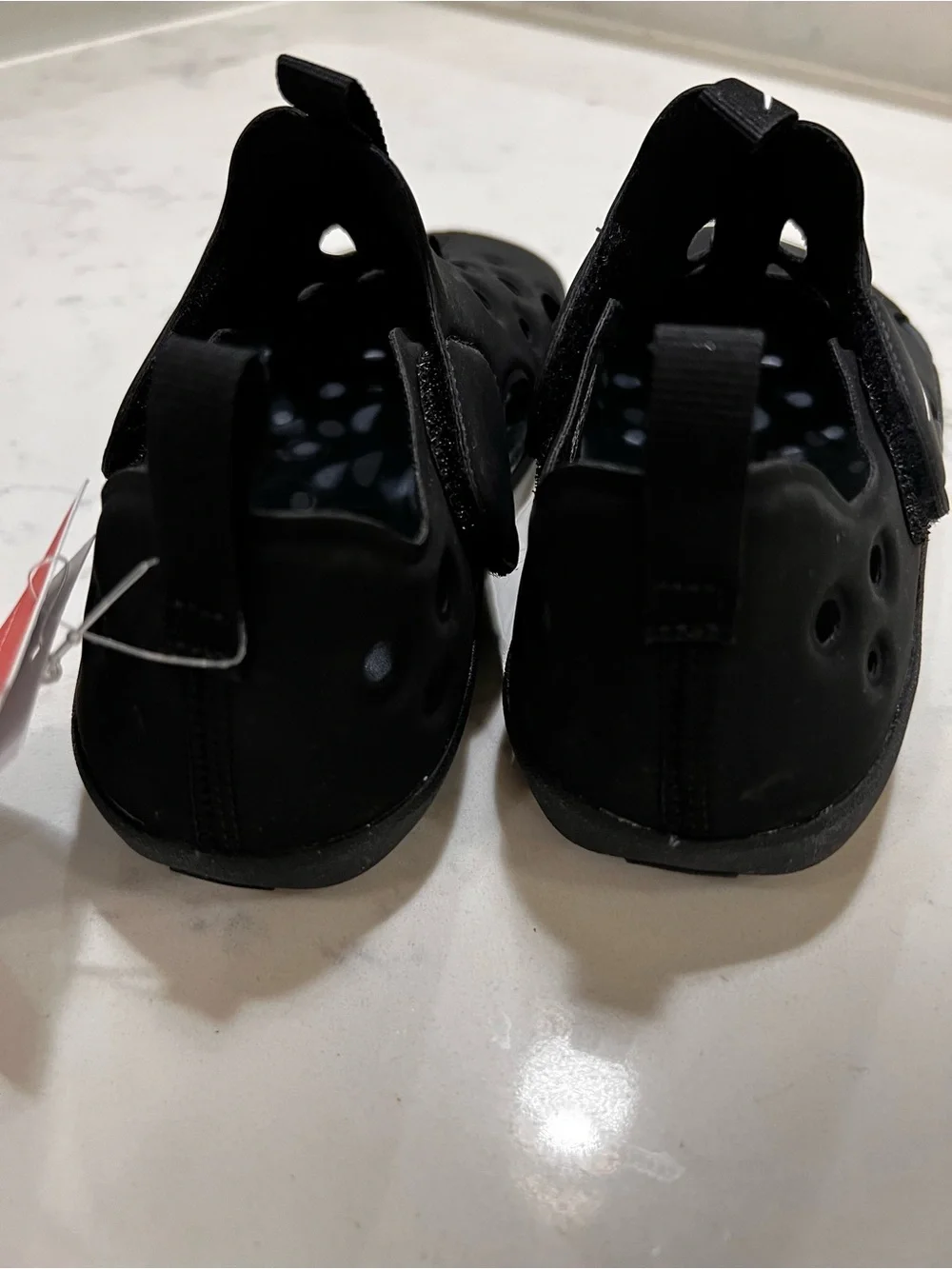 Nike kids water