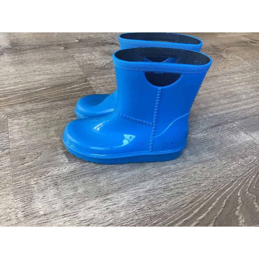 UGG welcome my
