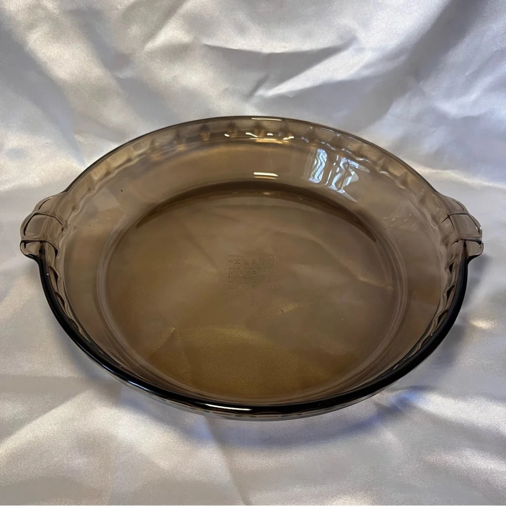 Vintage • Amber Pyrex‎ Pie Plate #229