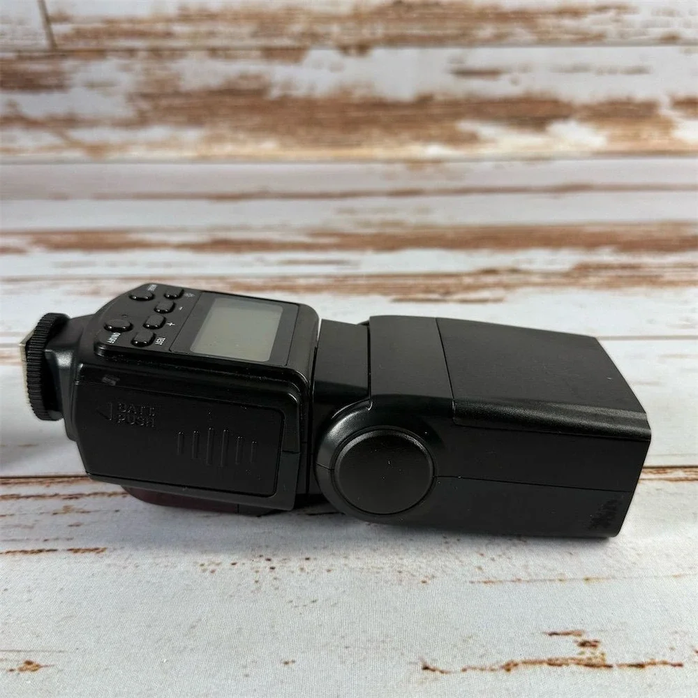Vivitar display elevate model