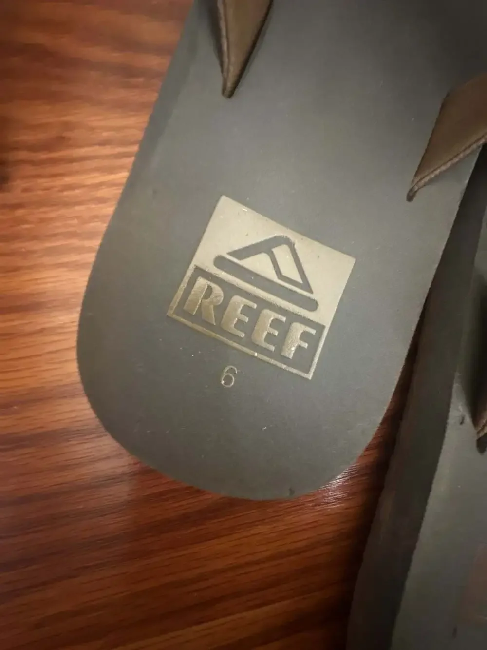 Reef twinpin thong