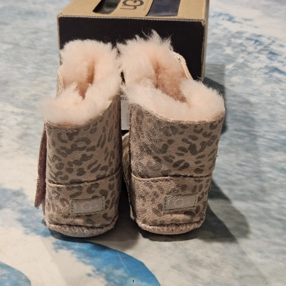 UGG cassie leopard