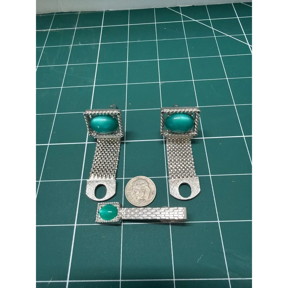 SWANK vintage wrap