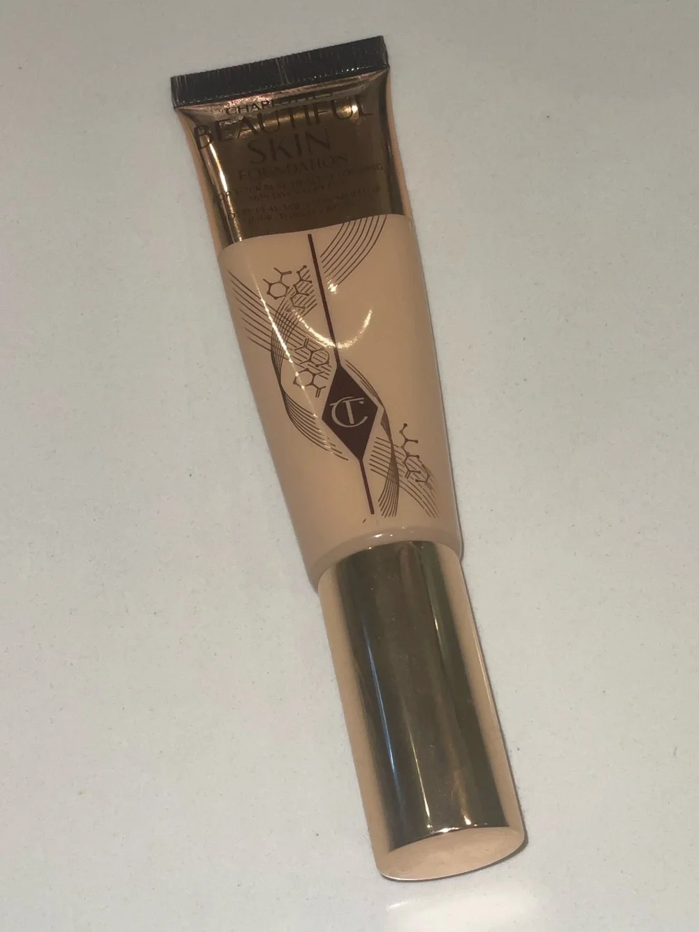 Charlotte Tilbury used neutral twice