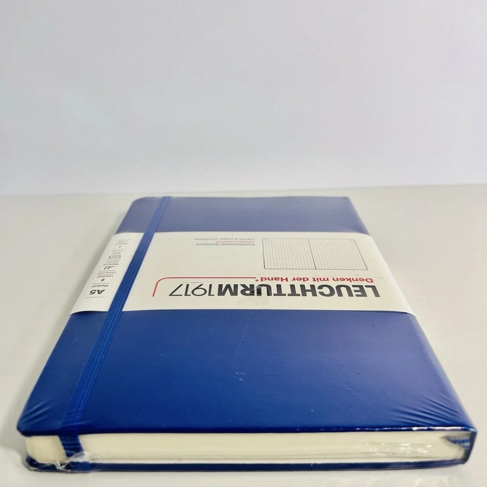 LEUCHTTURM1917 us happy