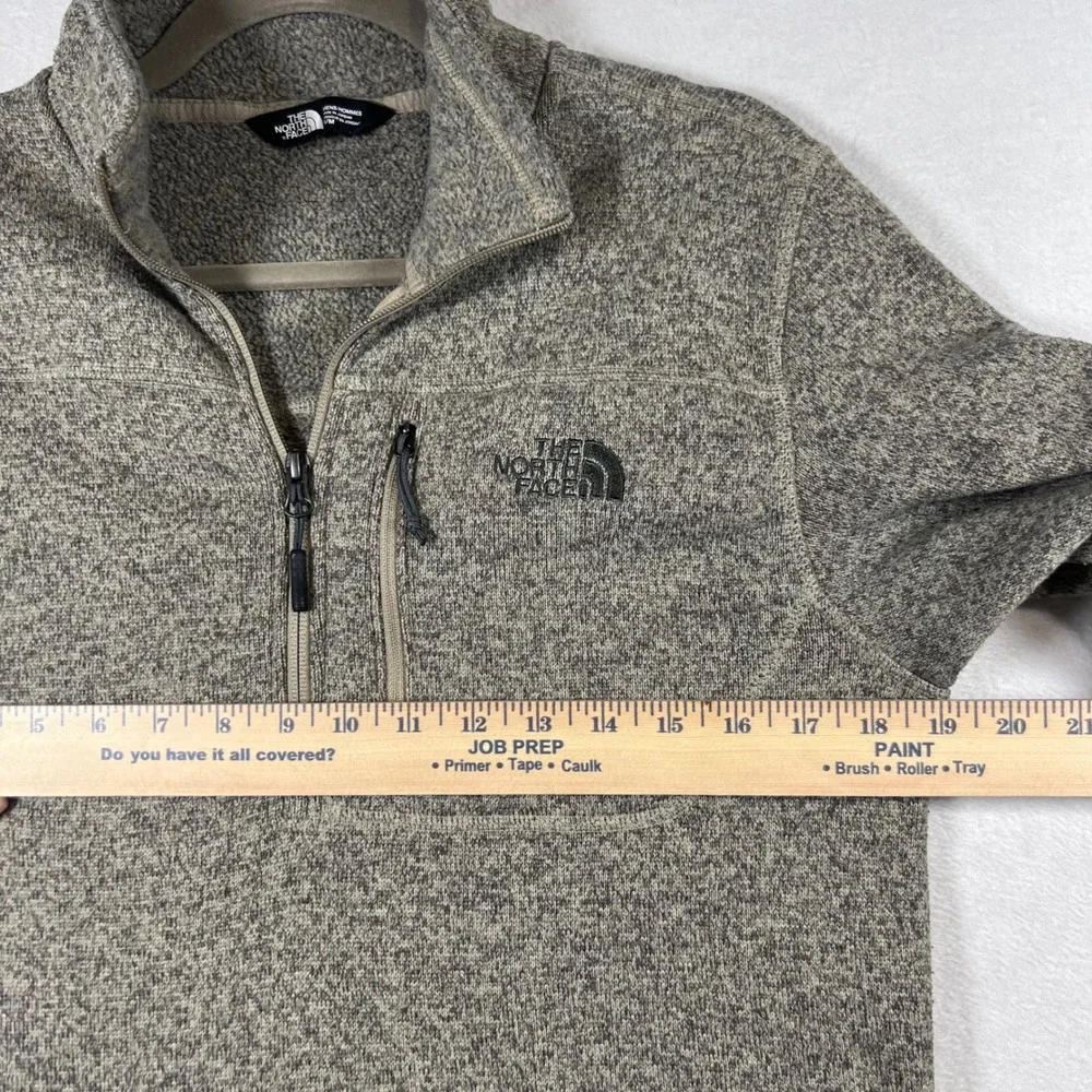 The North Face features chest secure