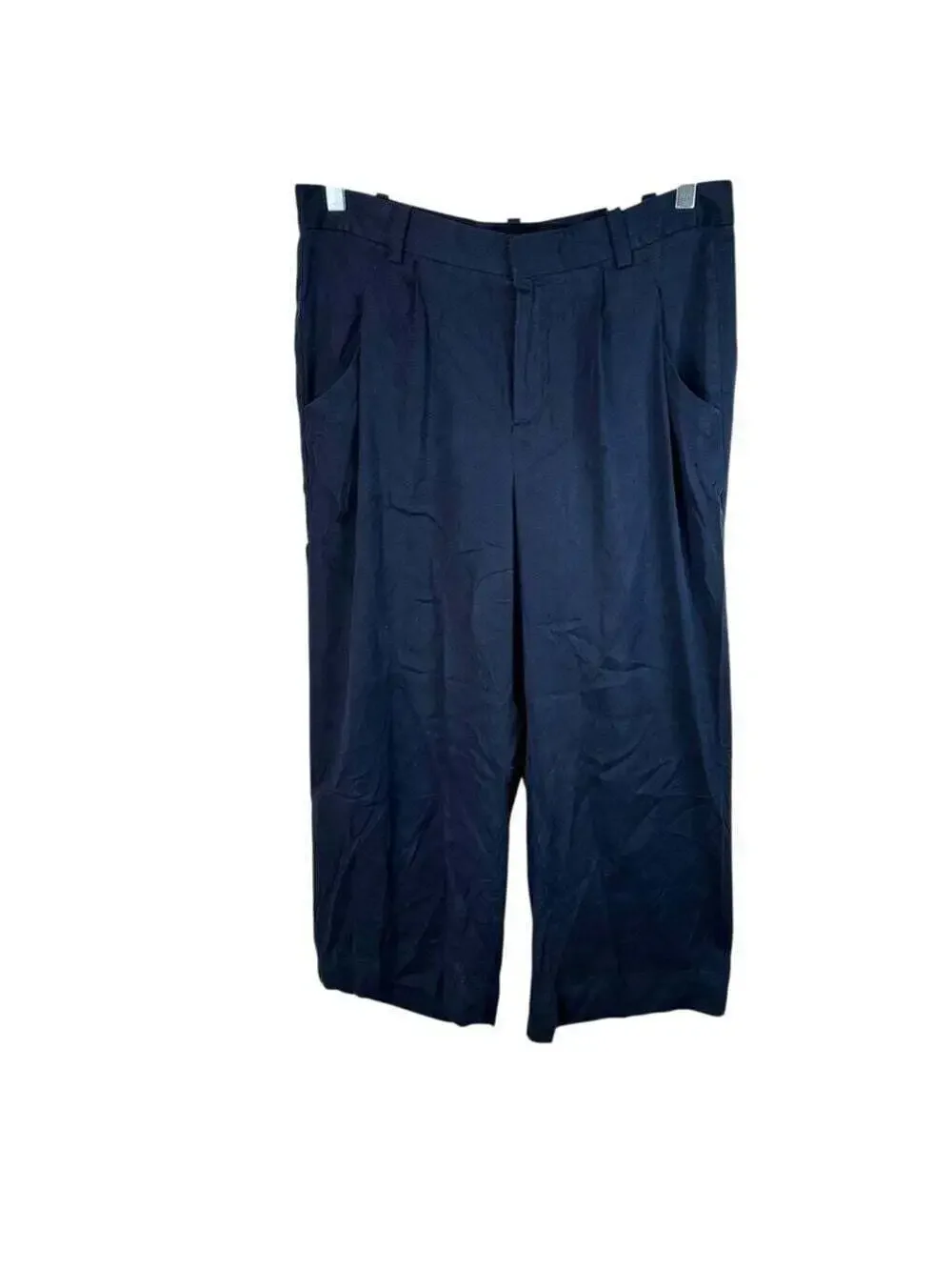 Banana Republic breezy elevated