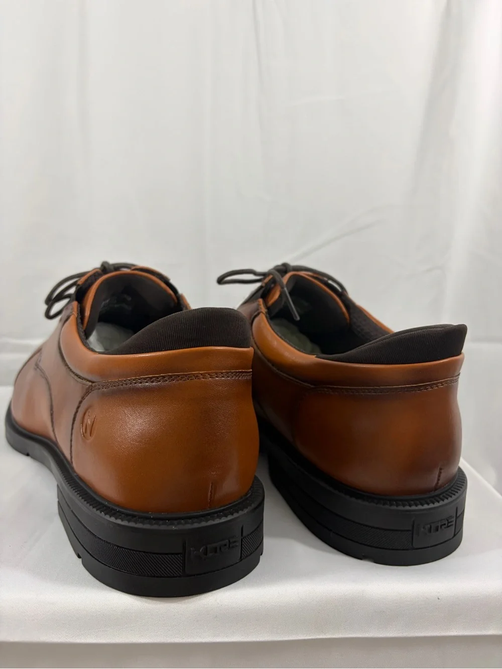 Nunn Bush •men’s size