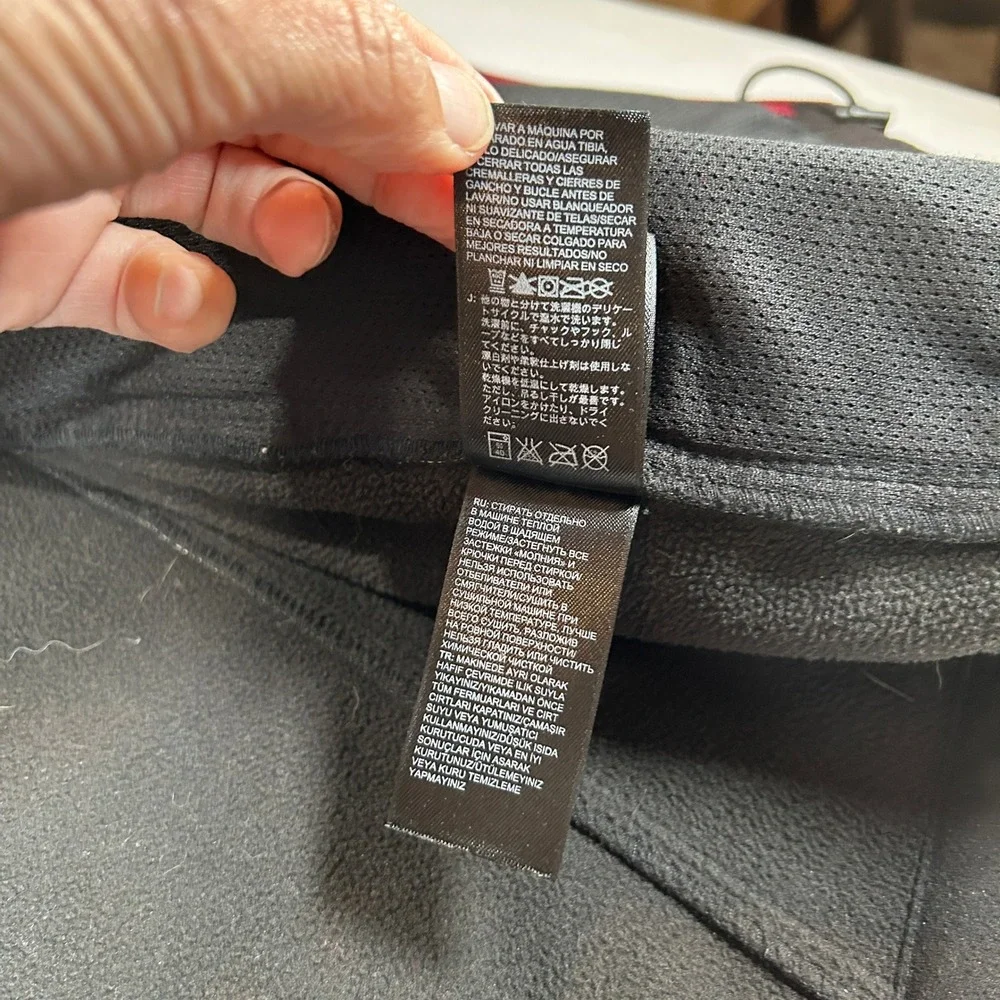 The North Face material pockets