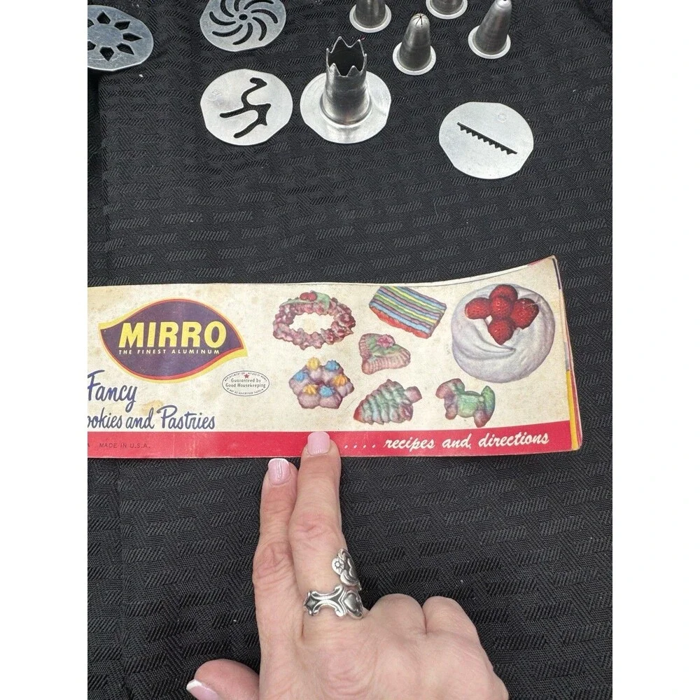 Mirro vintage cookie