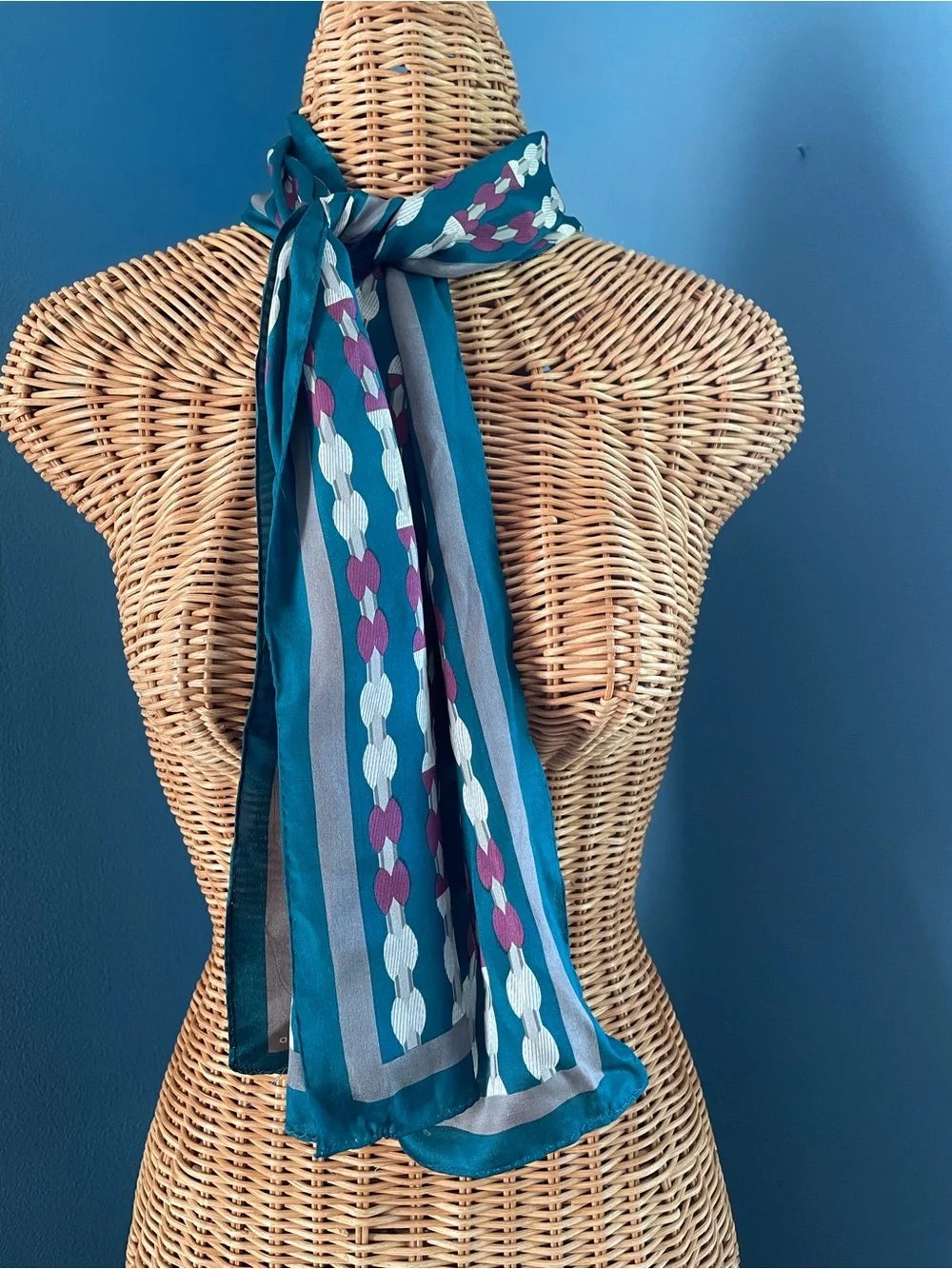 N/A pretty scarf