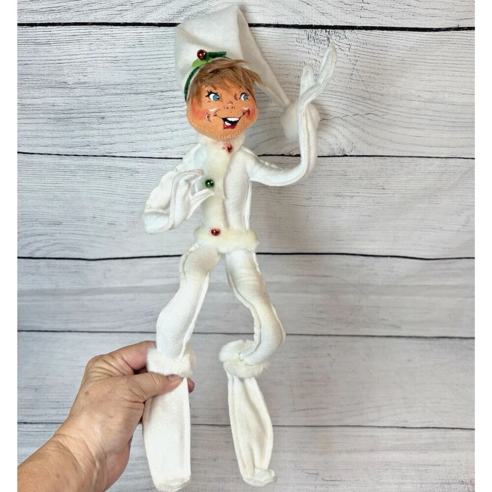 Annalee Doll White Elf 14” Ribbon Holly Poseable Christmas 2010 Holiday READ