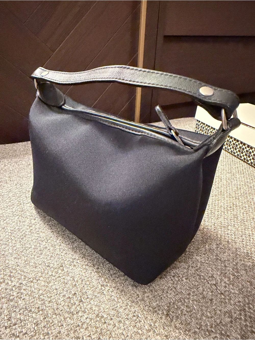Coach sleek mini