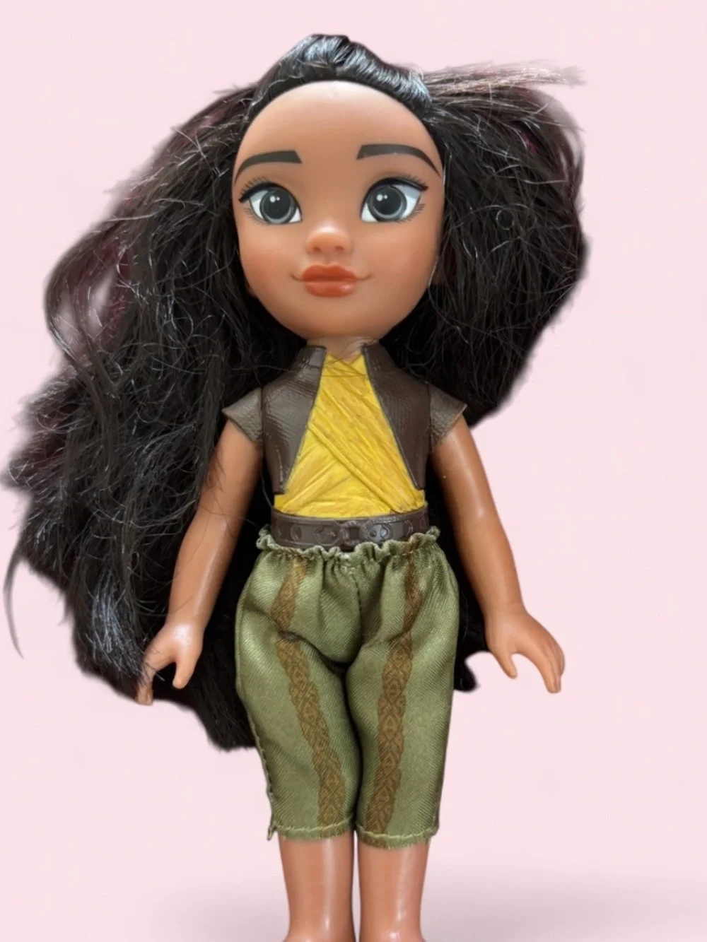 Disney Raya and The Last Dragon Petite Raya Doll 6