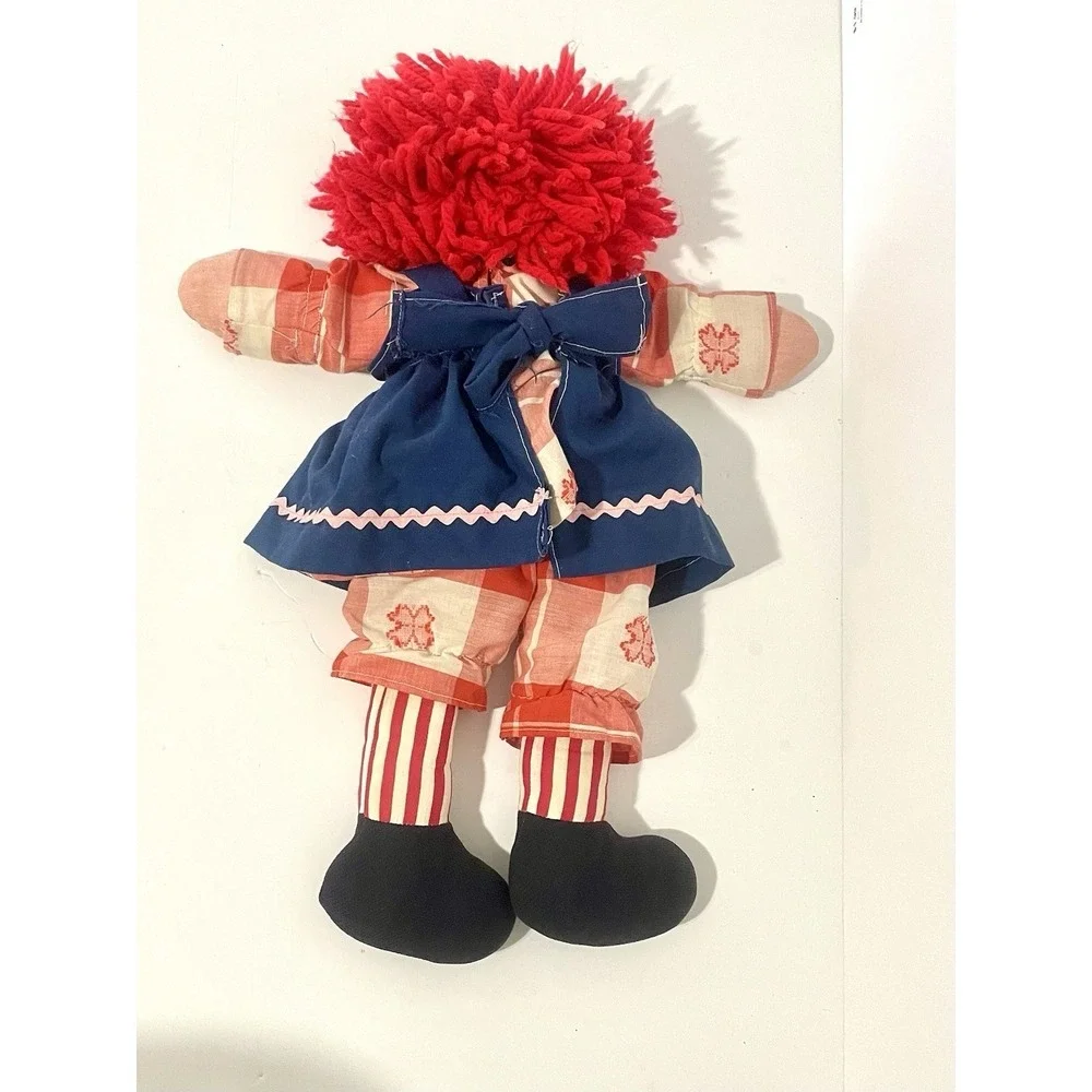 The Unbranded Brand vintage raggedy