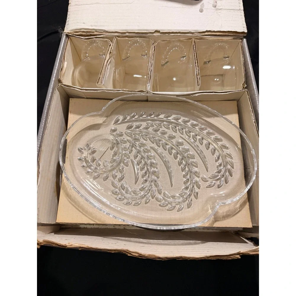 Federal Glass Hospitality Snack Set Wheat Pattern 8 Piece Clear Vintage Mid Cent