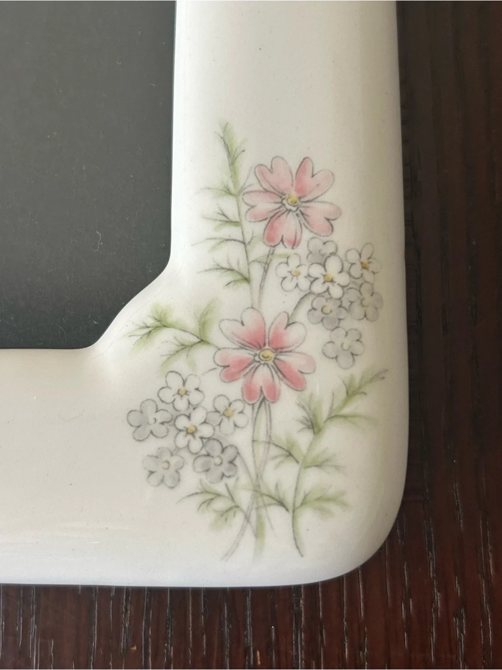 N/A charming ceramic