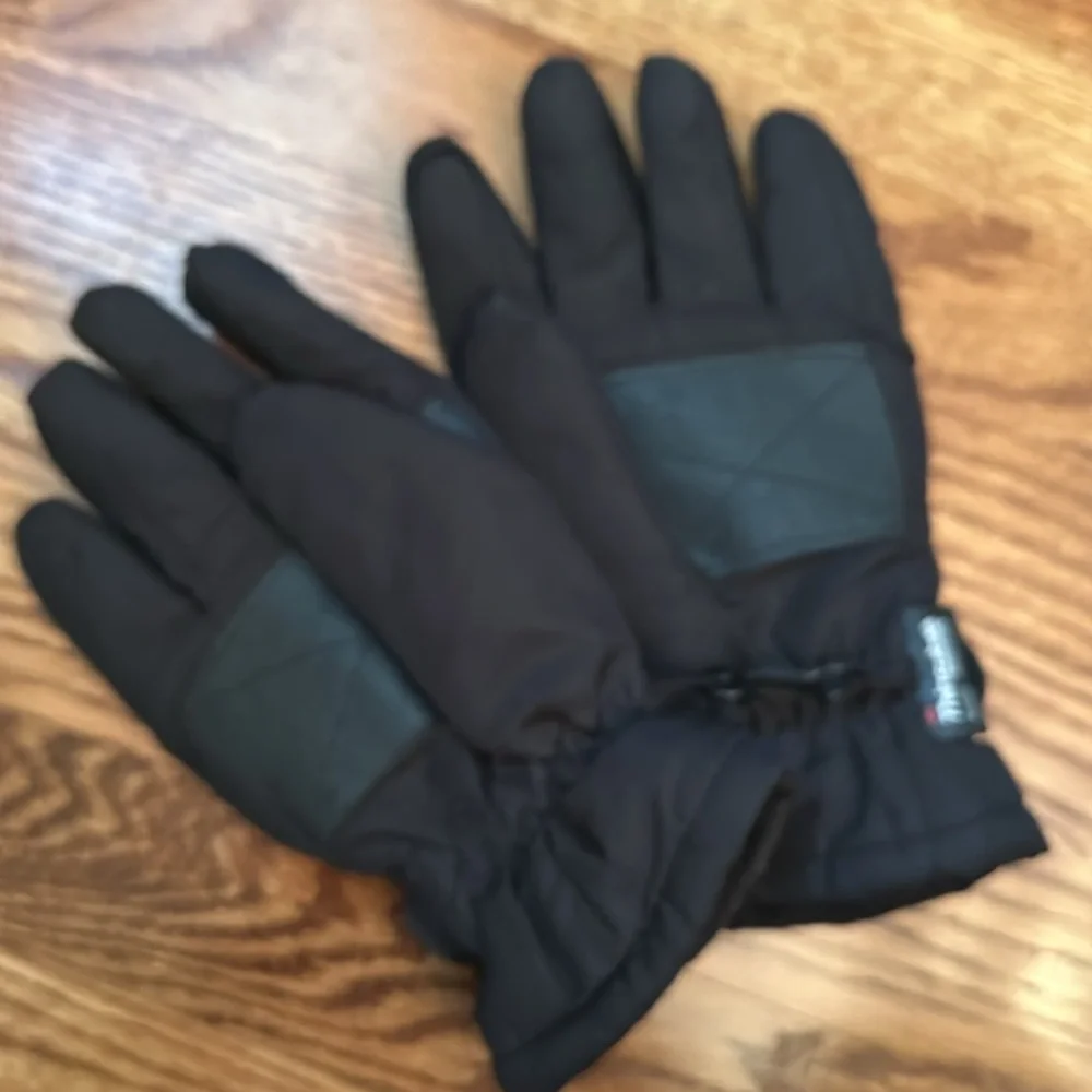 N/A thinsulate gloves