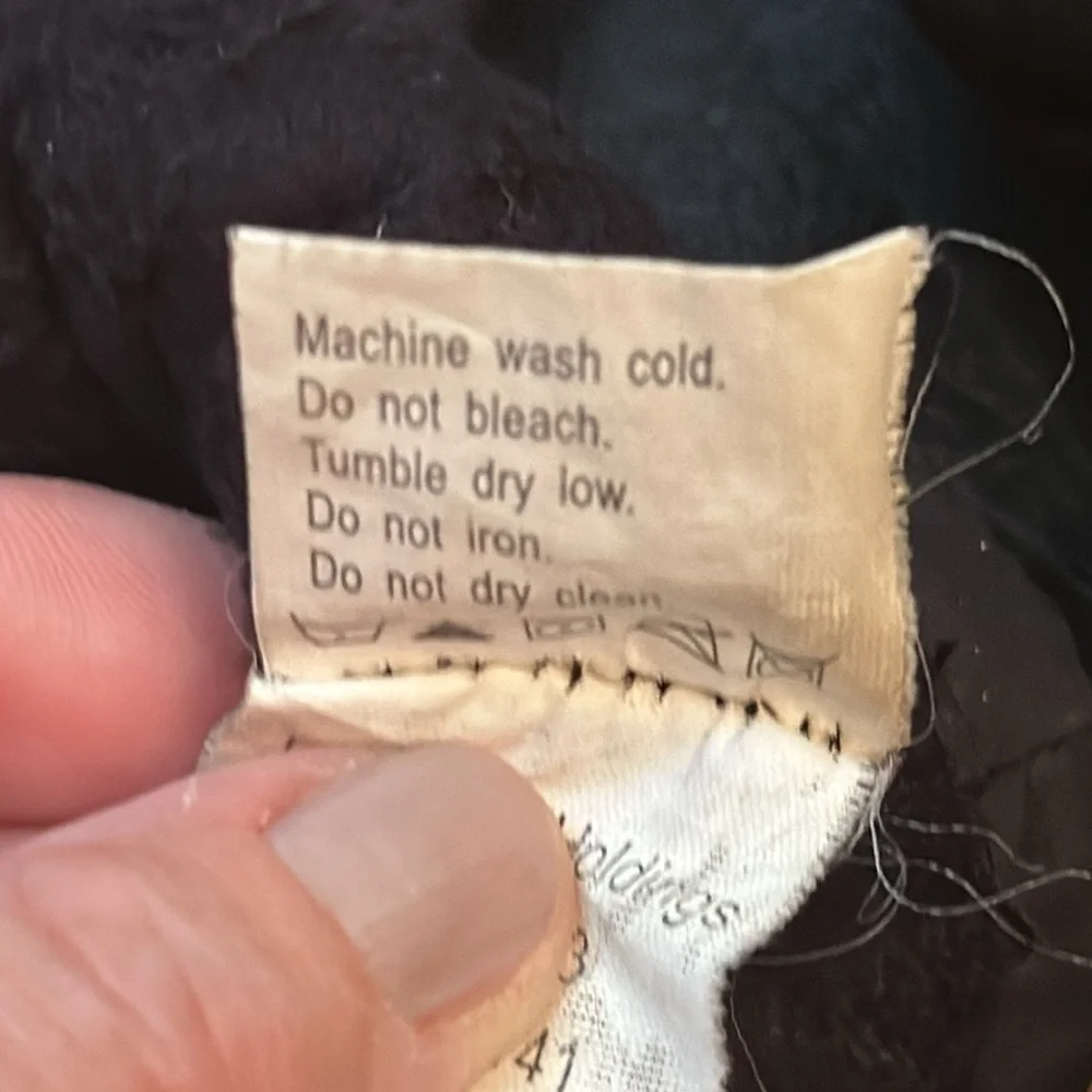 N/A thinsulate gloves