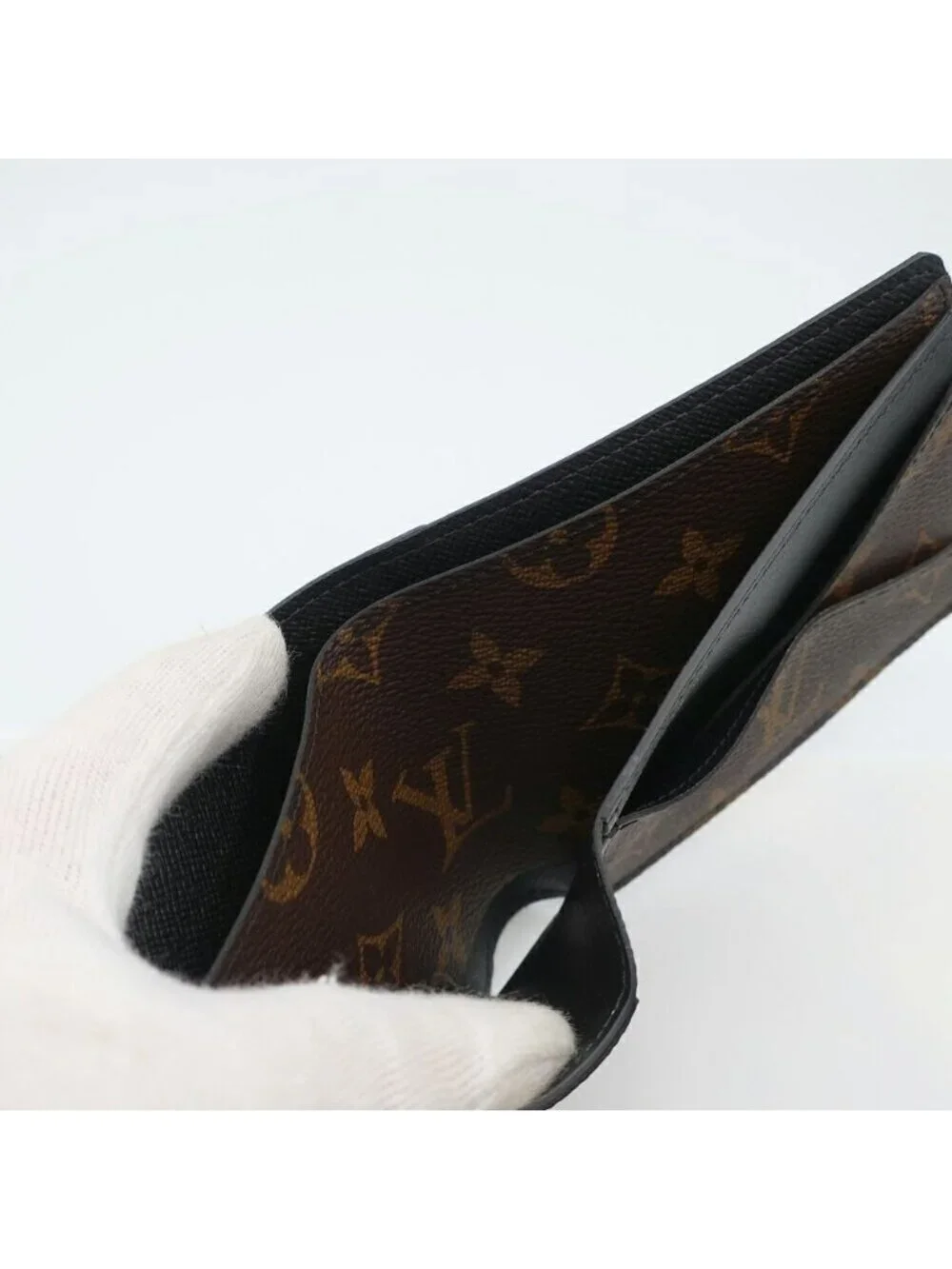 Louis Vuitton this authentic