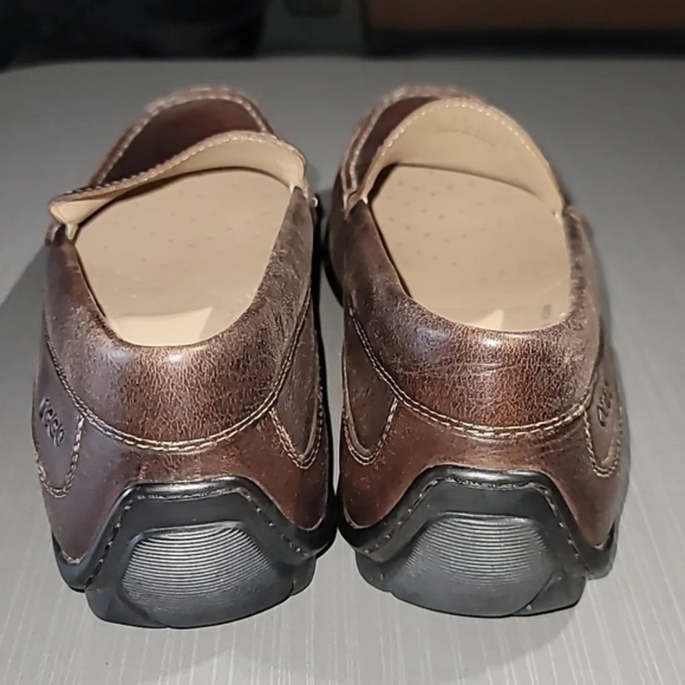 Ecco classic moc