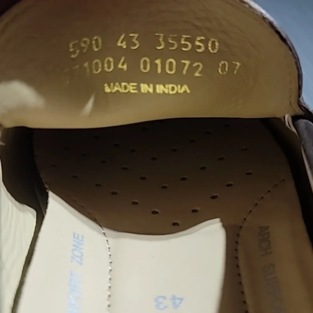 Ecco classic moc