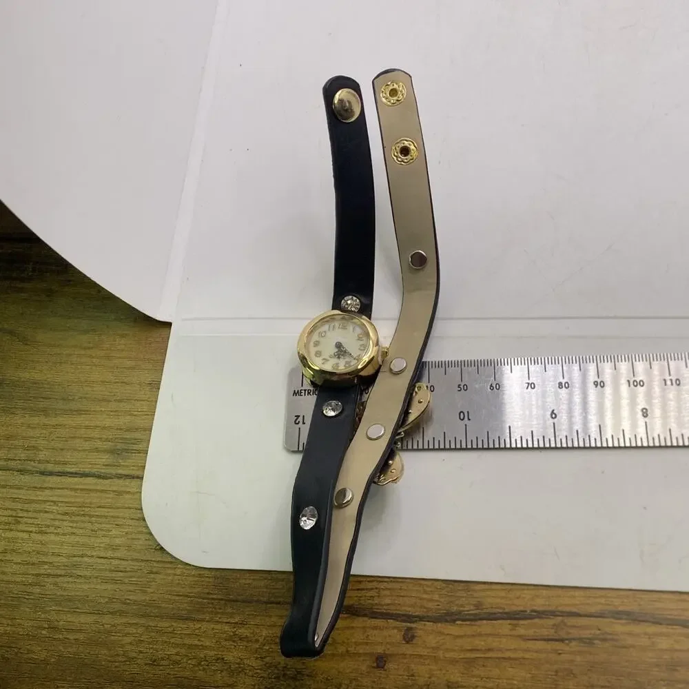 Unbranded womens gold