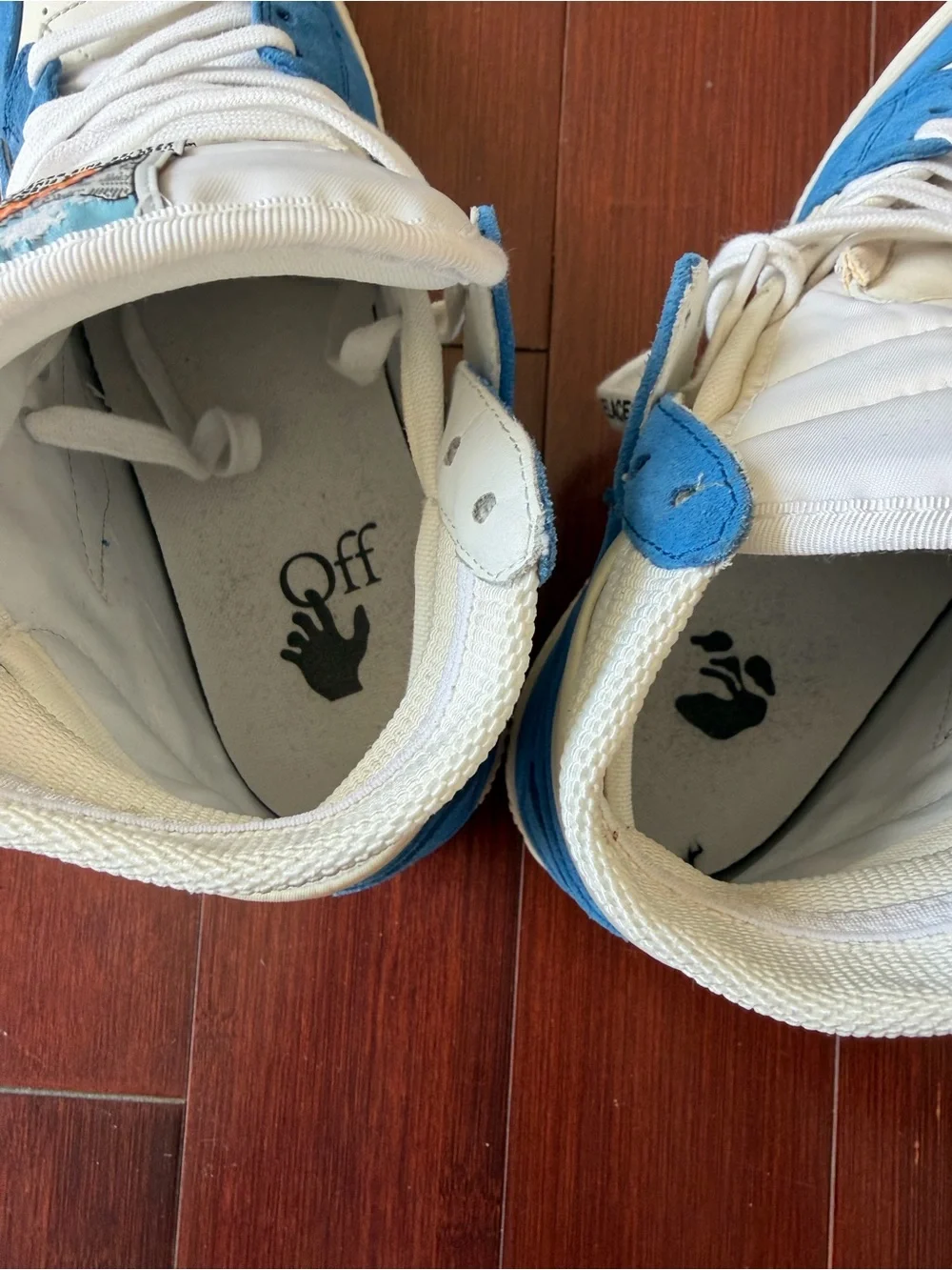 Off-White stylish off