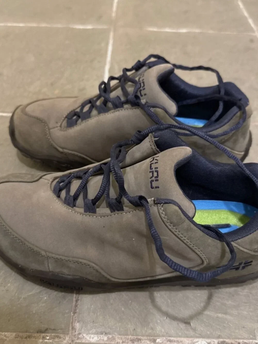 KURU chicane sneakers