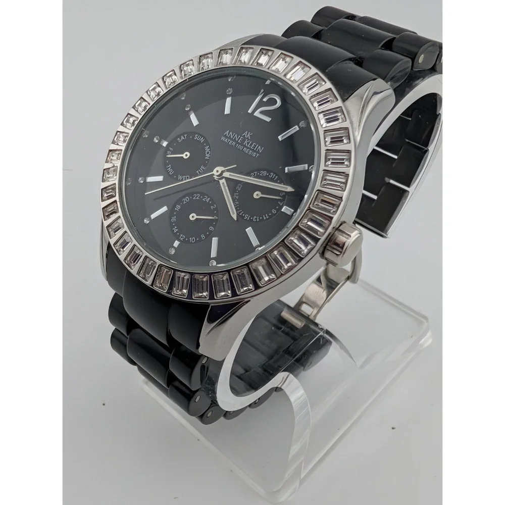 Anne Klein see pictures