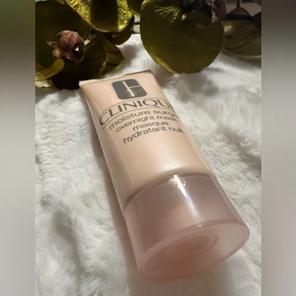 Clinique moisture surge