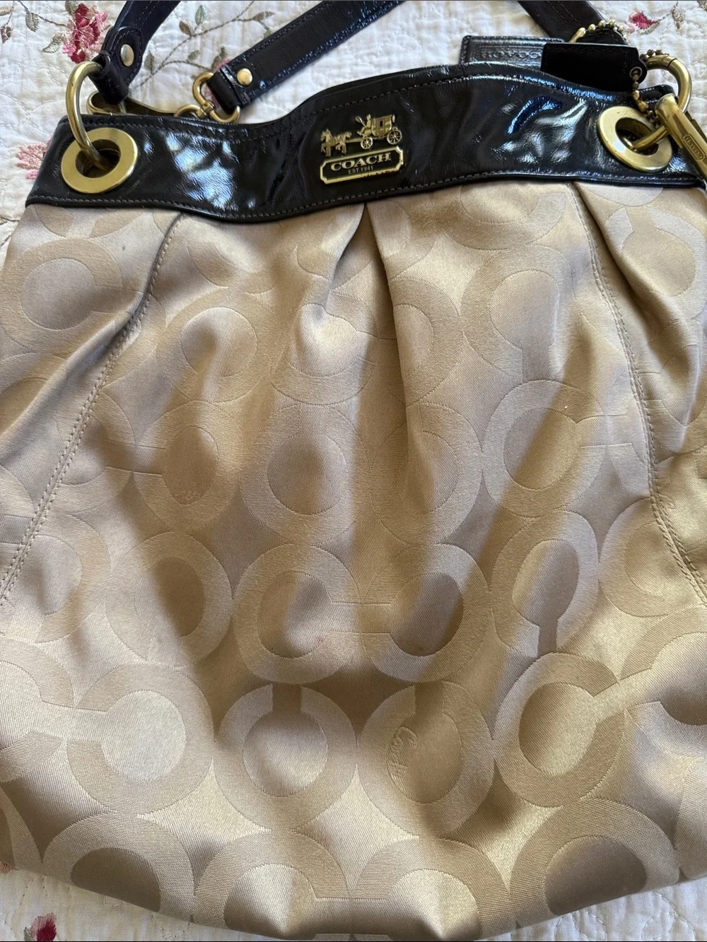 Coach shoulder bag