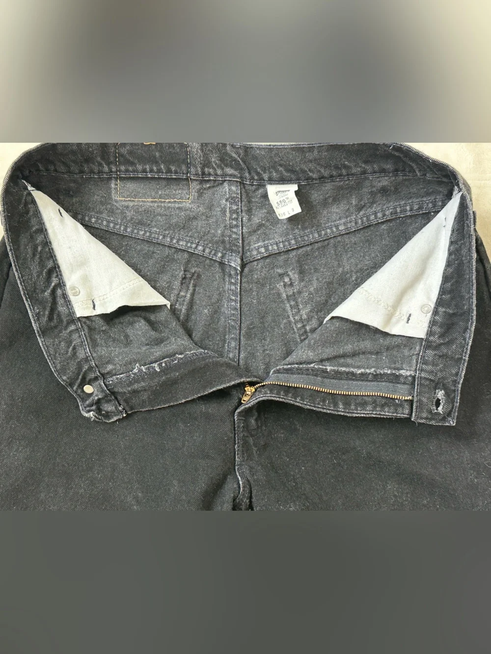 Levis 550 tagged or