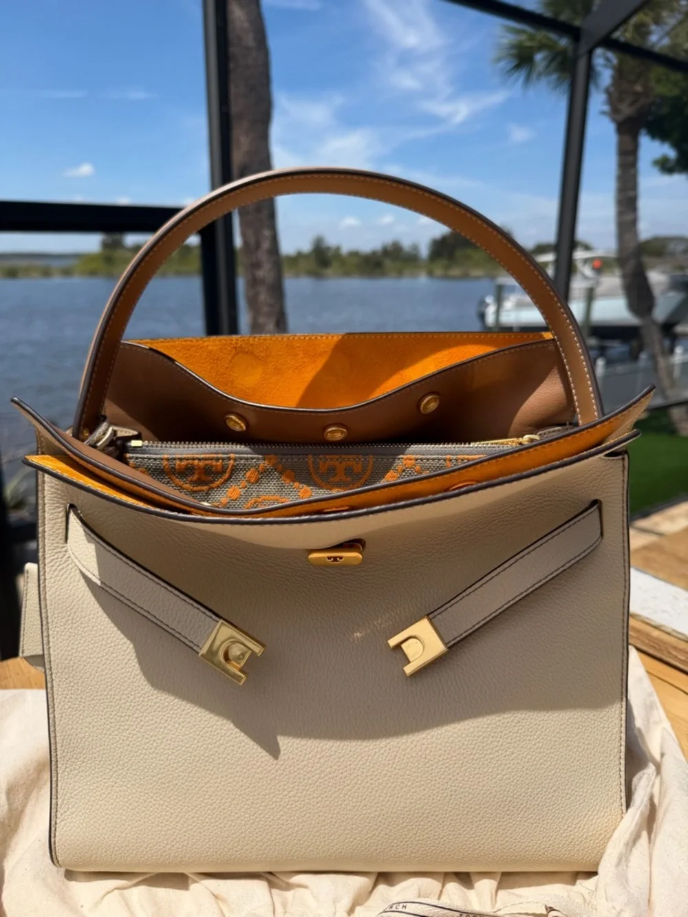 Tory Burch **style name