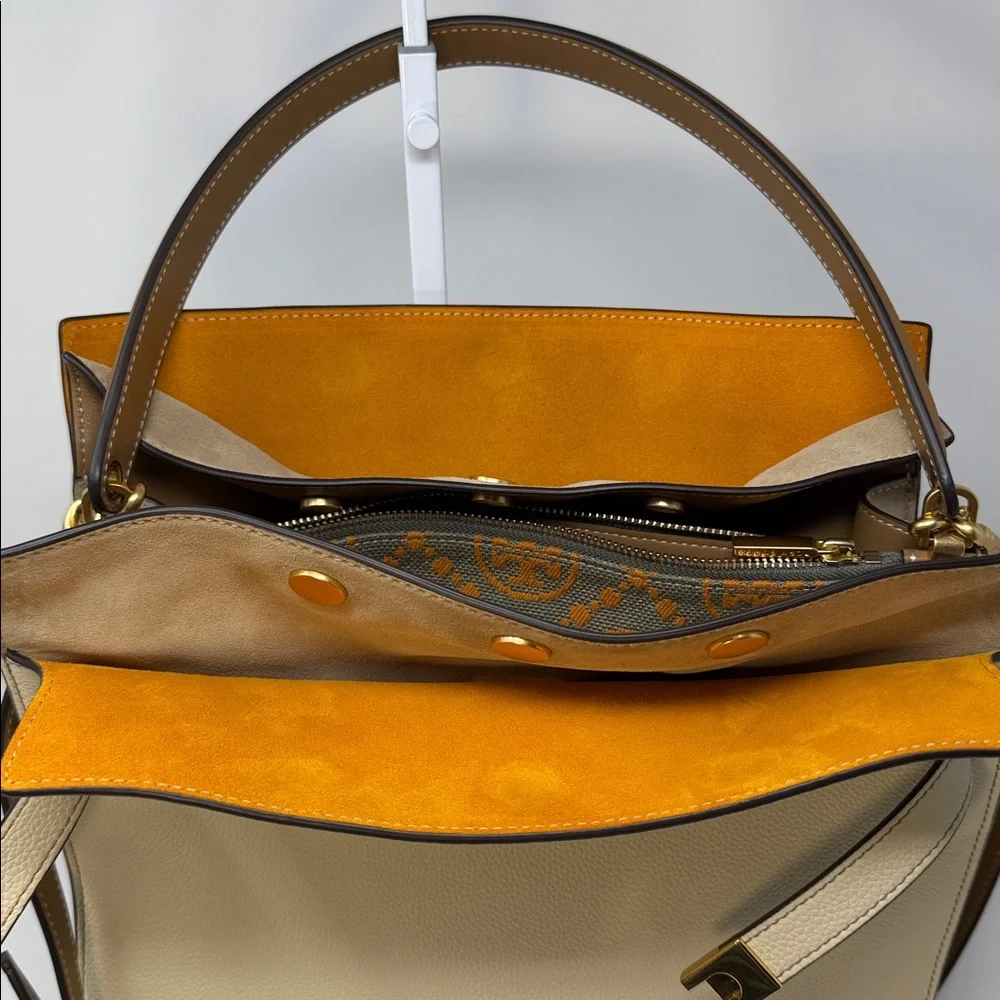 Tory Burch **style name