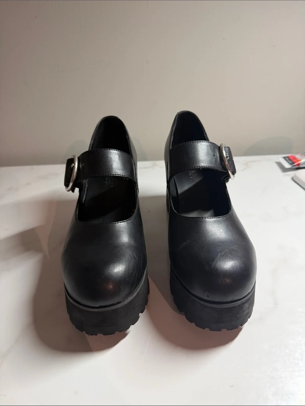 Current Mood chunky platform