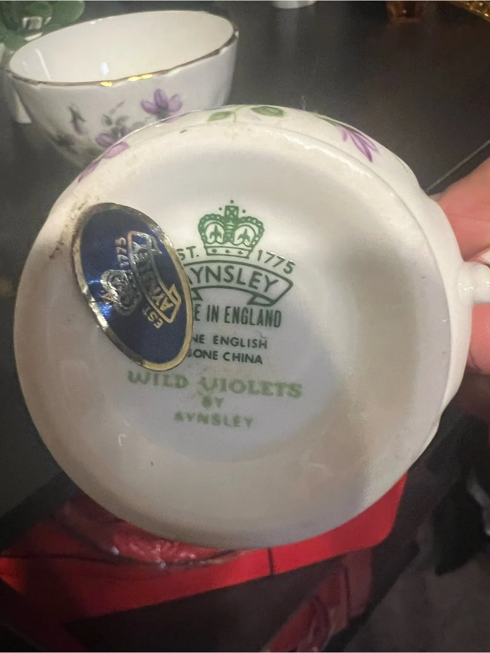 Aynsley painted design