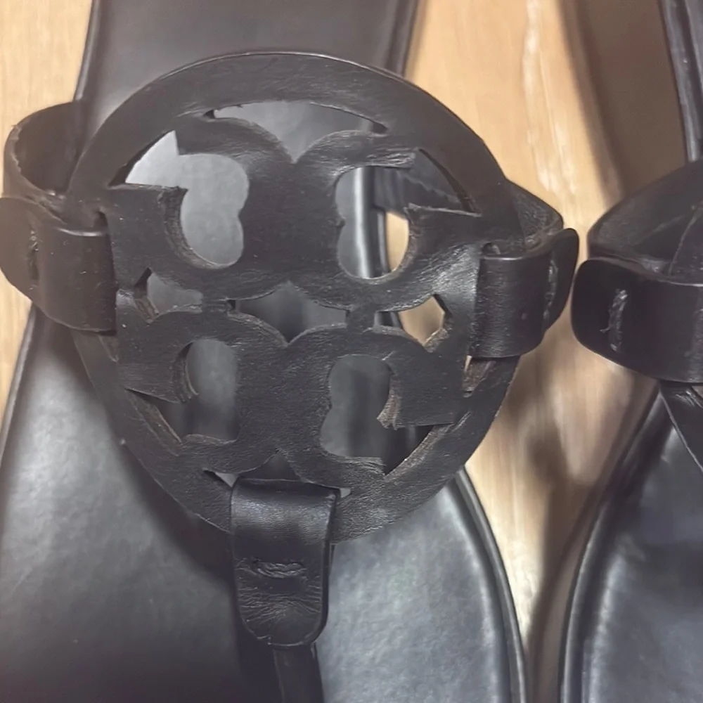 Tory Burch black tory
