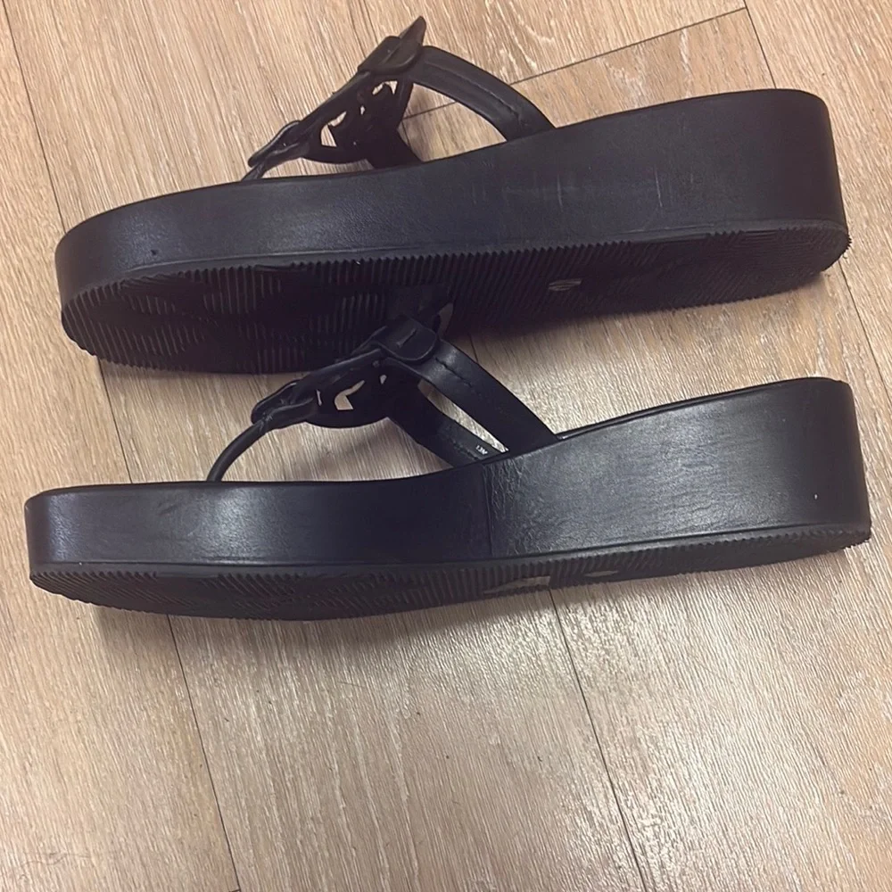 Tory Burch black tory