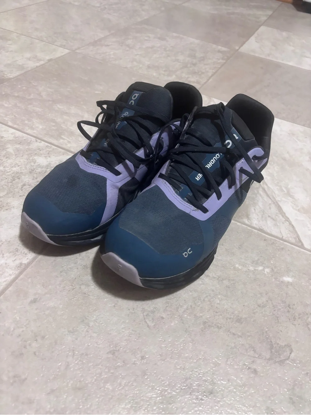On Cloud Men’s Running Shoes - Navy with Lilac Accents