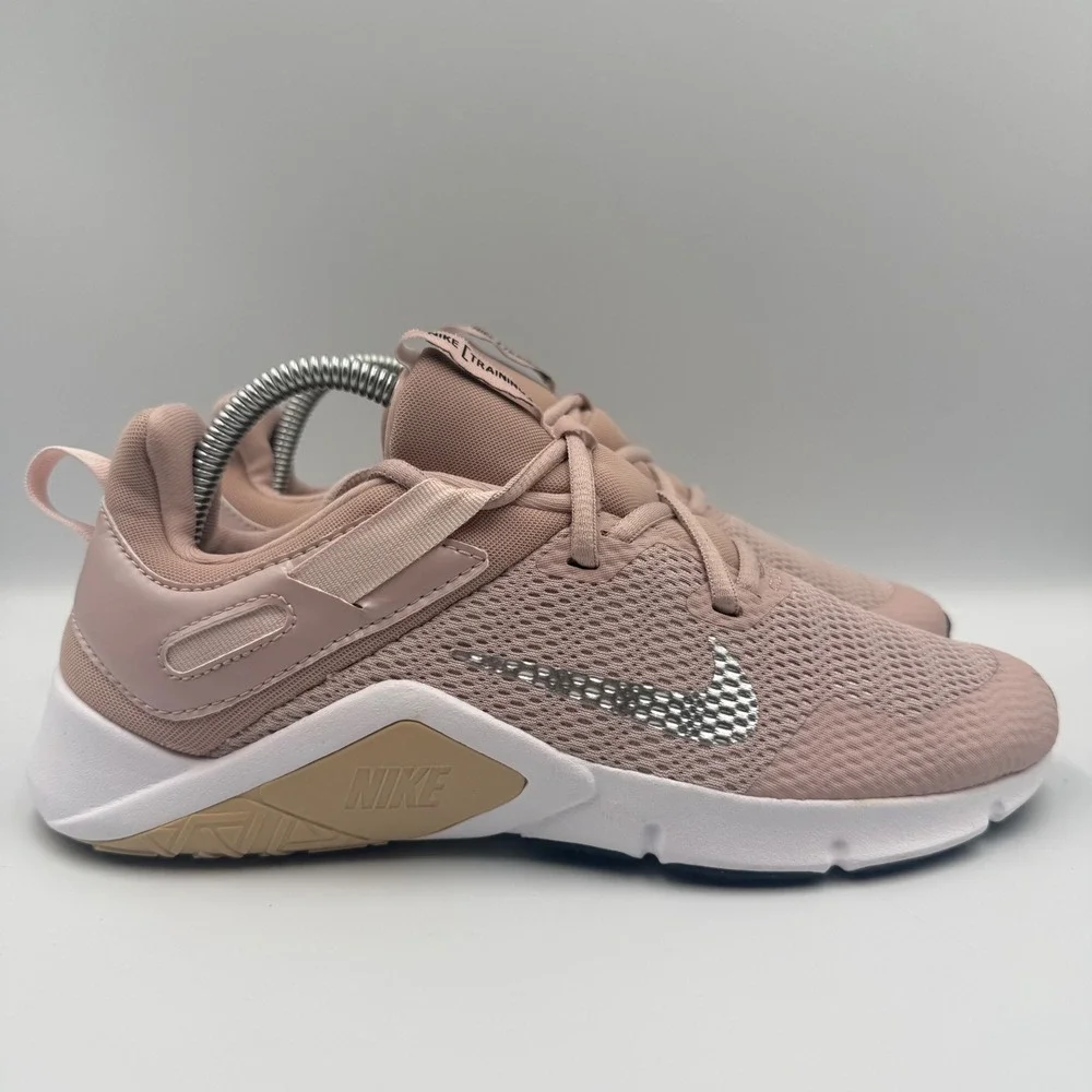 Nike Legend Essential 2 Women Size 8 Training Shoes CD0212-200 Pink Metallic