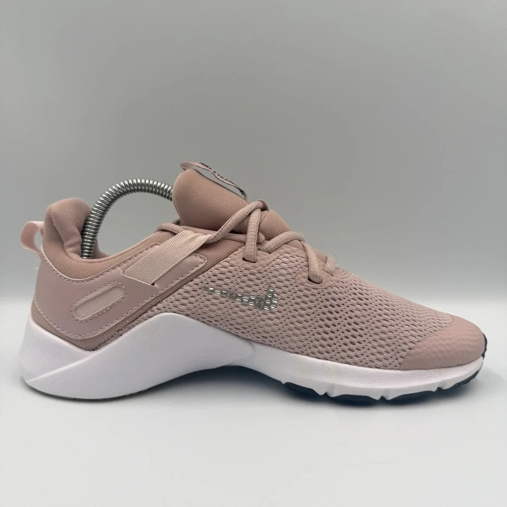 Nike time present