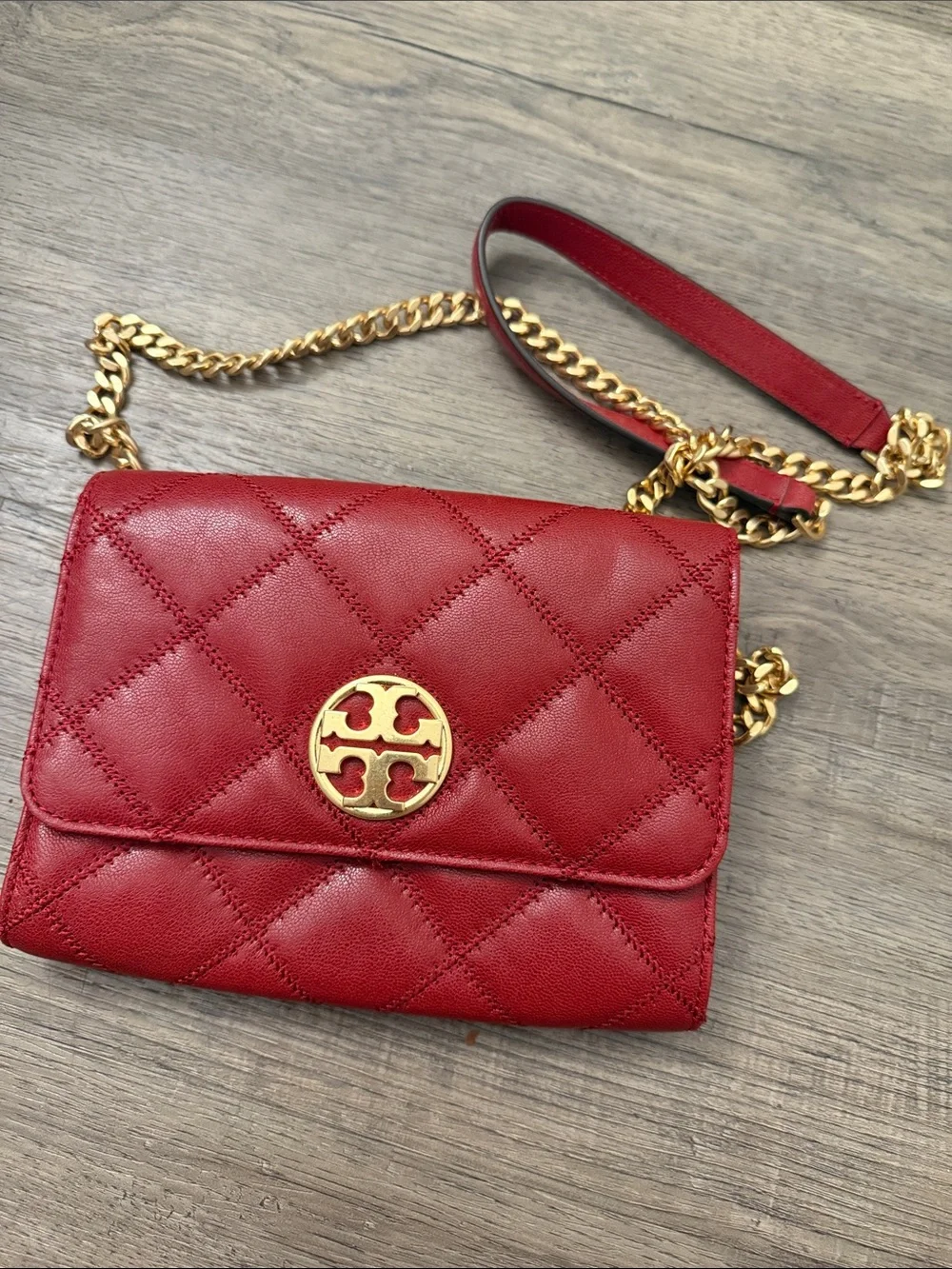 Tory Burch Quilted Leather Chain Crossbody - Red with Gold Hardware