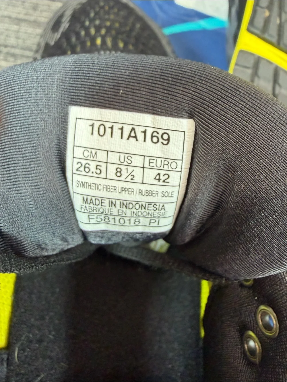 Asics like new