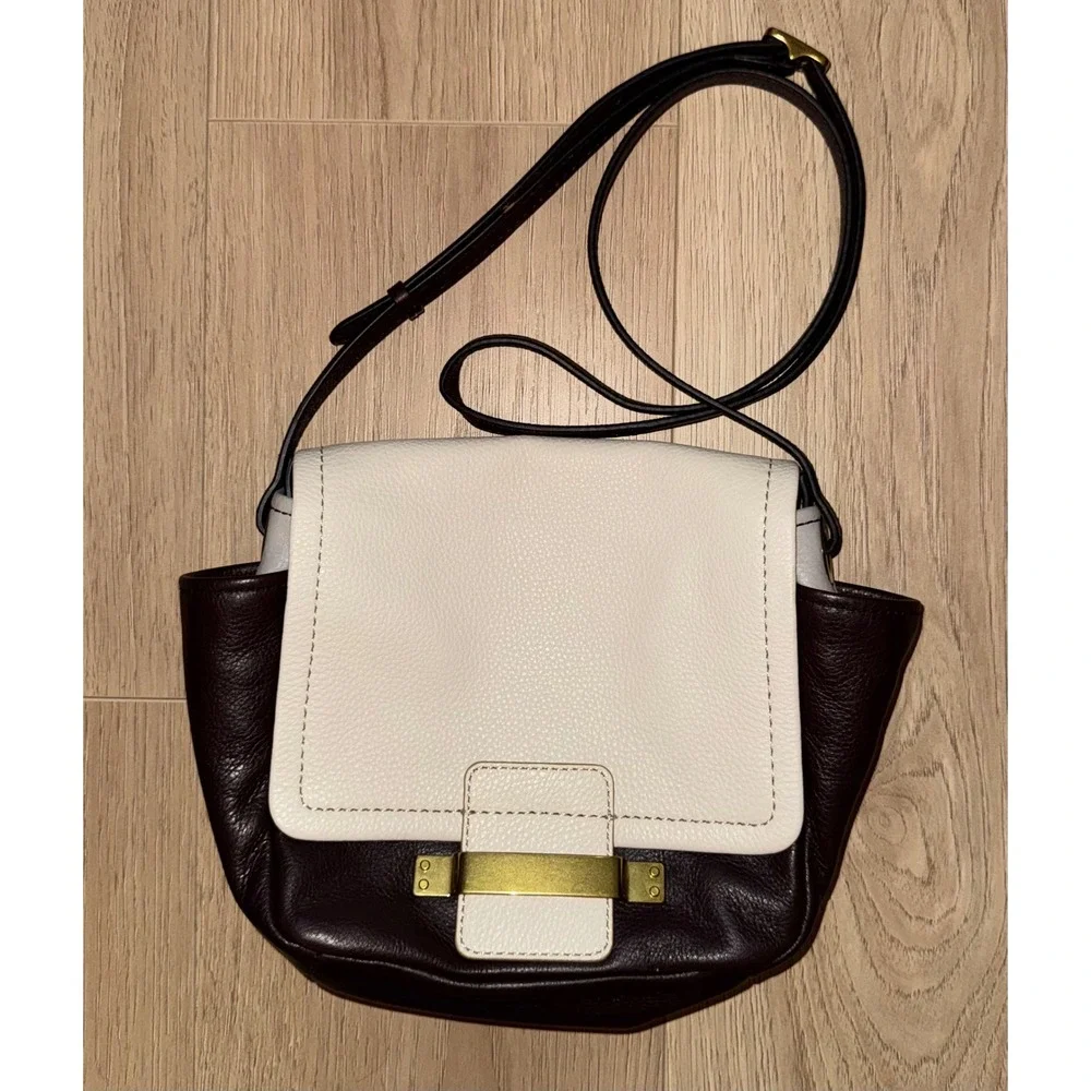 Fossil Crossbody Bag Women Burgundy Cream Pebbled Leather Flap Brass Hardware
